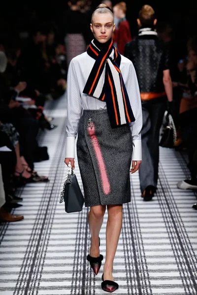 Look 21